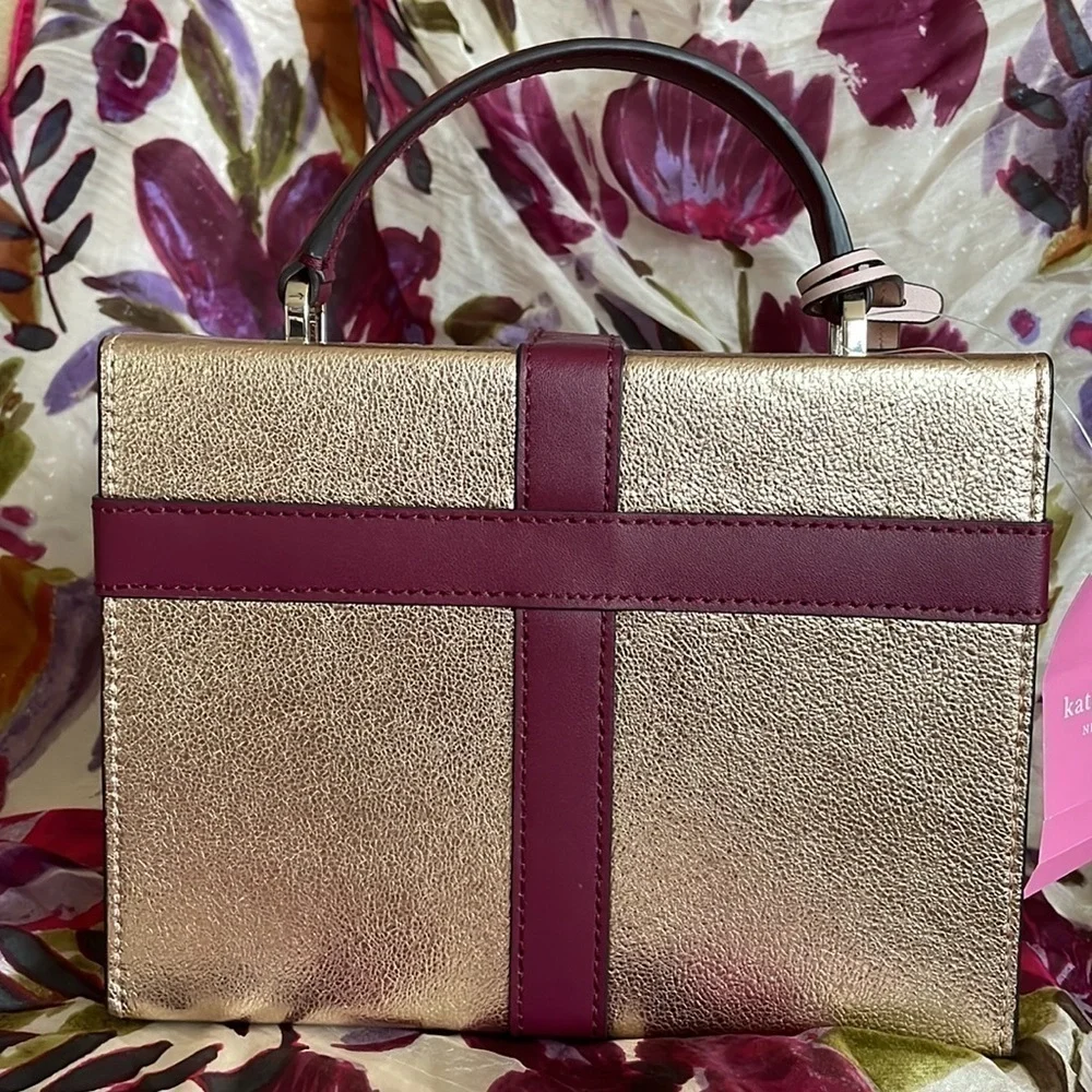 Brand New Kate Spade Leather Wrapping Party Gift Box Present Crossbody Purse